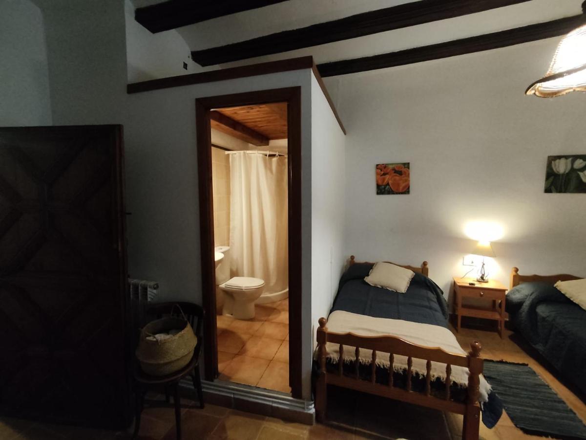 La Antigua Posada Linares de Mora Exterior foto